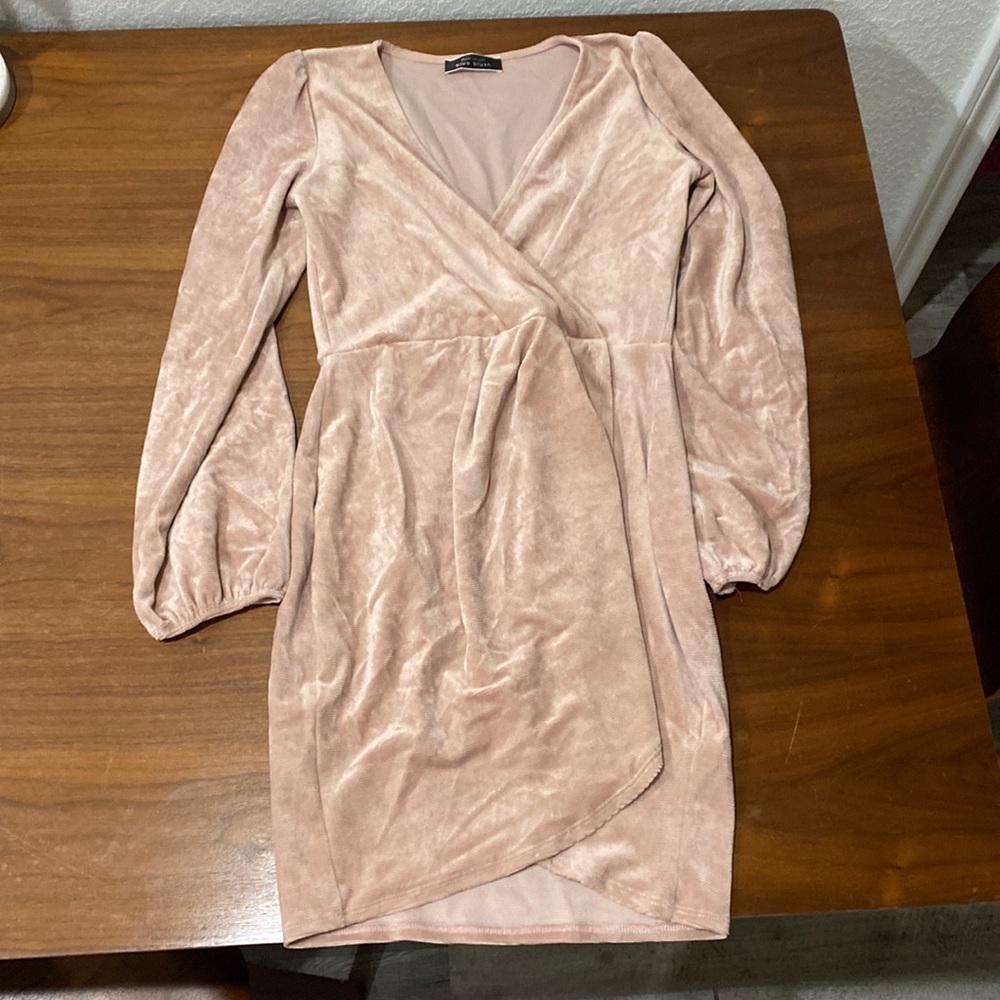 pink velvet dress